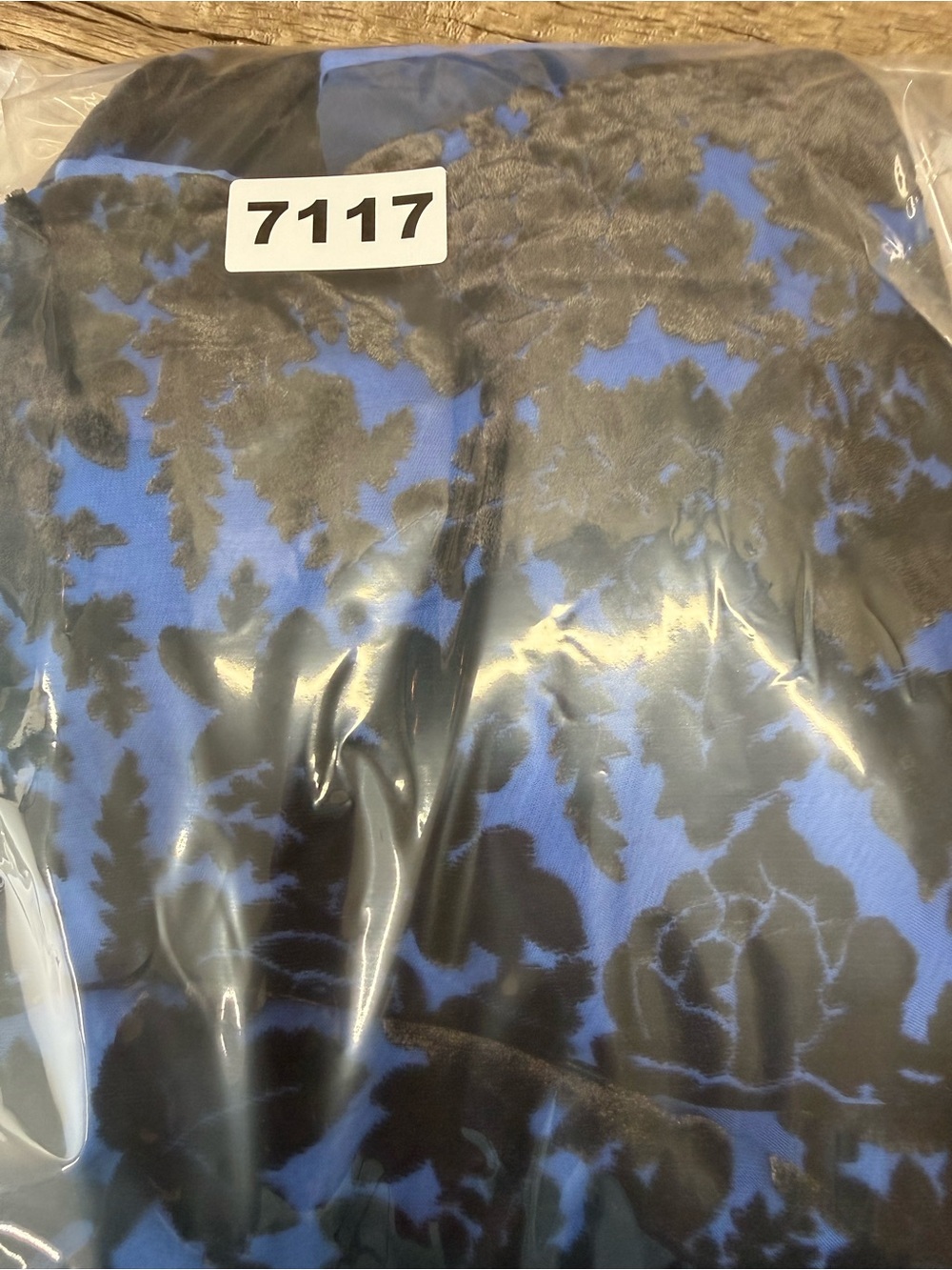 Anthropologie Mock - Neck
Velvet Mini Dress size 4 - Picture 9 of 9